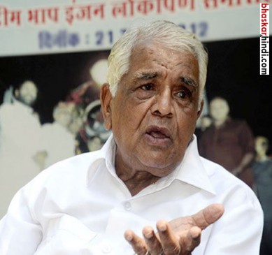 Babulal Gaur on the metro train project surrounds the government Babulal Gaur on the metro train project surrounds the government