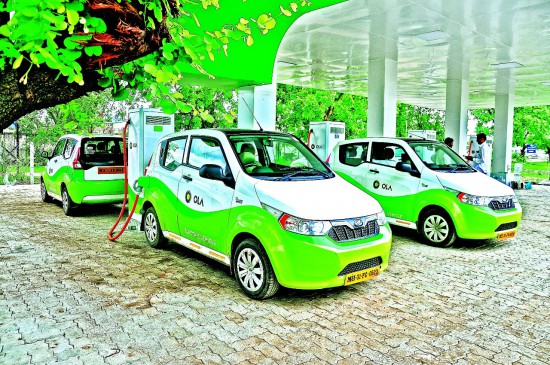 Cheating on name of solar energy, taxis running on electricity of Mahavitaran