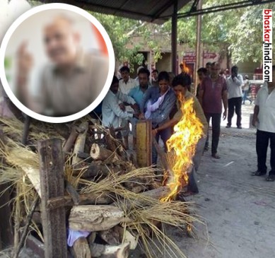 Encroachment on the graveyard land in jabalpur