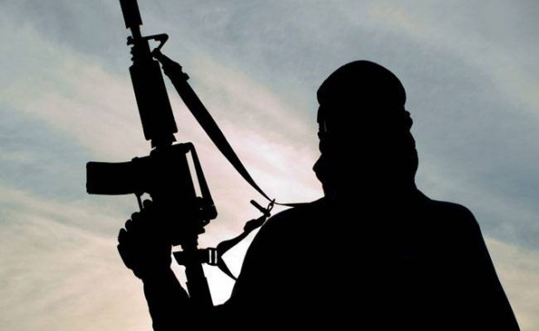 In syria five people killed those are fighting for Is