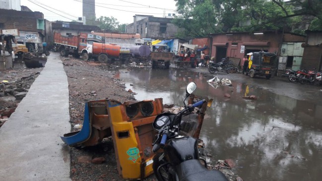 Municipal negligence, pond making bus stand
