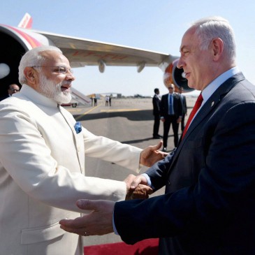 PM Modi arrives on Israel, many important issues raise on