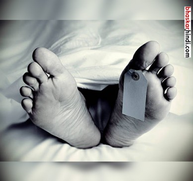 The 70-year-old elder was living with Brothers dead body for a week