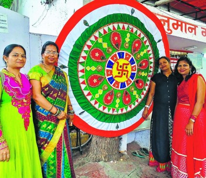 eco friendly rakhi of 7 feet tied to tree for the awareness