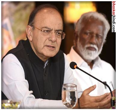Jaitley arrived Thiruvananthapuram to meet the family of RSS workers