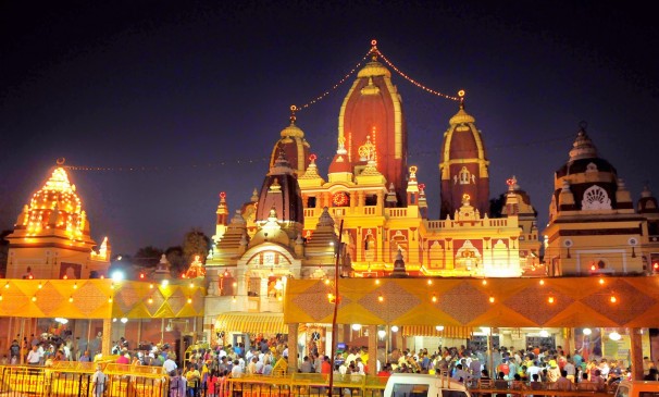 janmashtami of Foreign devotees, See photos of the krishna temple janmashtami of Foreign devotees, See photos of the krishna temple