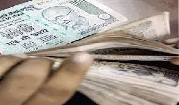 Third locker breaks, crores of rupees stolen, thieves stole in HDB finance company