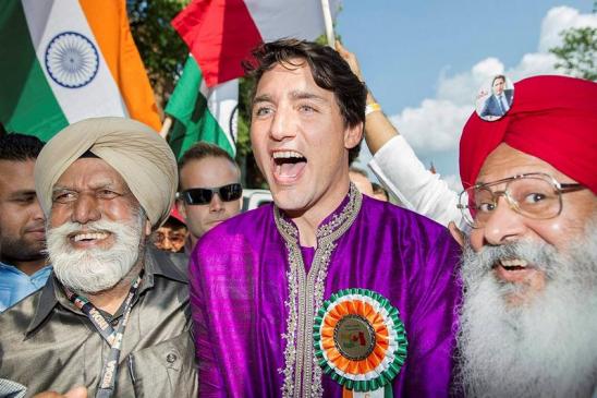 Trudeaus kurtapyjama Jai Hind win hearts at Montreal’s India Day parade