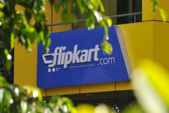flipkart big billion days sale second day iphone is available at only 18000 rs