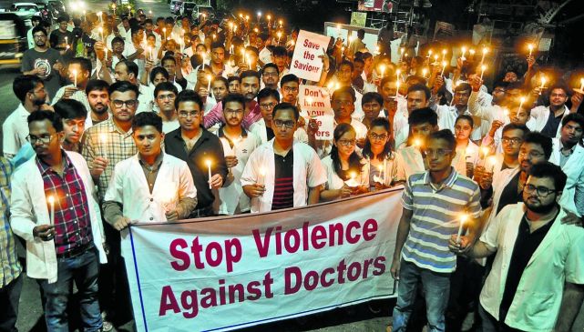 400 Resident Doctor Suspend, Preparation of Movement in Medical Colleges