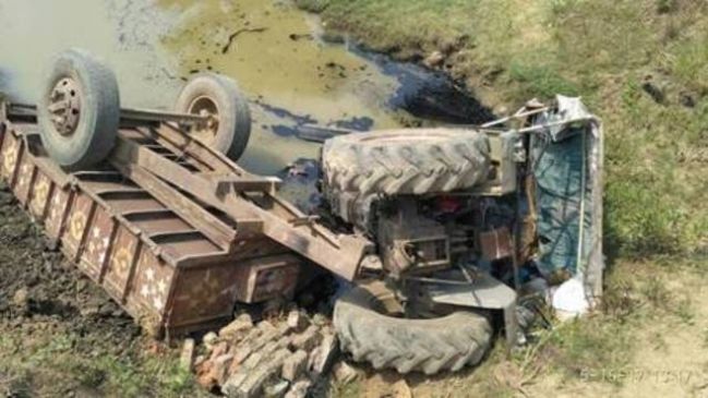 7 people killed in road accident in Malegaon of Dhulia district