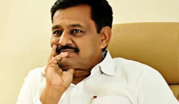कर्ज माफी के लिए आवेदन करने वाले किसानों की संख्या घटी