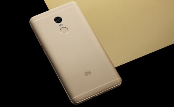 Chinease Company Xiaomi Shipped 1 Crore Smartphones in september