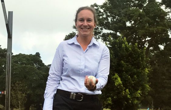 Claire Polosak set to become first female ampire in mens cricket
