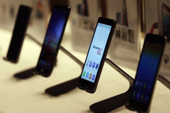 festive season offer Smartphones with less than 8000