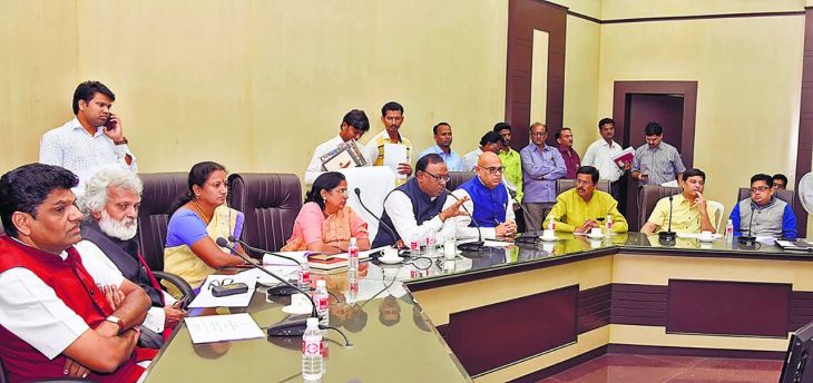 Guardian Minister got angry after seeing the false report of reserve water