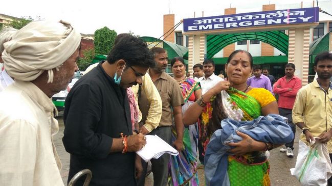 गोरखपुर में फिर मौत का तांडव, 48 घंटे में 30 नवजातों की मौत