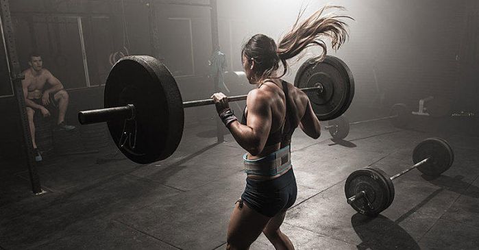 Amravatis pallavi pawar win gold medal in weight lifiting