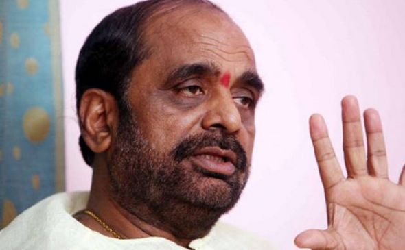 central minister hansraj ahir suggested doctors to join naxalite