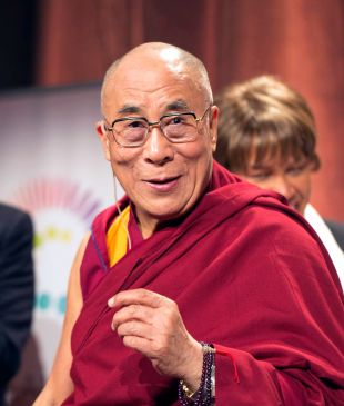 dalai lama says india is most peaceable more than pakistan