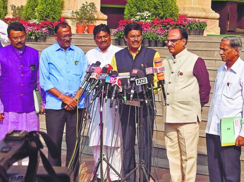 Government is planning to curb the arbitrary bill of hospitals