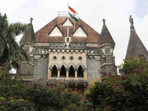 HC seeks response in 3 weeks from the govt in foreign debt matter