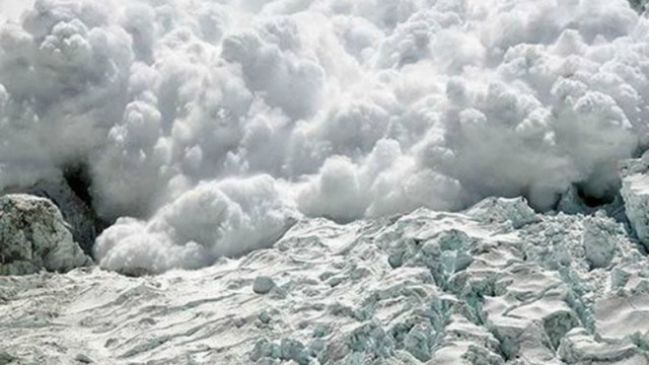 7 districts in Kashmir put on avalanche alert