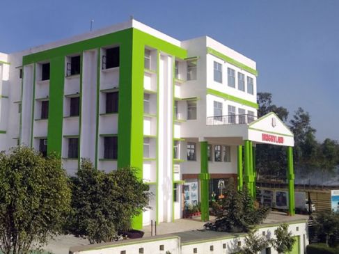 लखनऊ में रेयान इंटरनेशनल जैसी घटना, सीनियर छात्रा ने क्लास 1 के छात्र को टॉयलेट में मारे चाकू