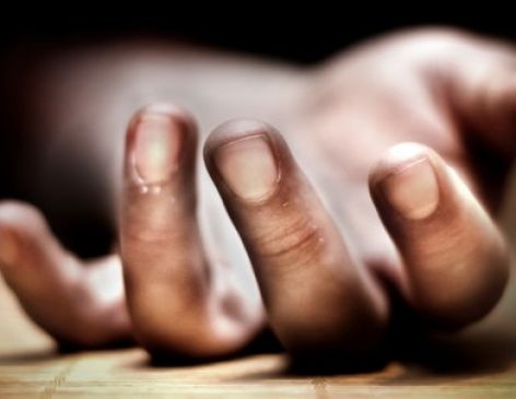 Amit commit suicide after his brother burnt himself in front of SDPO