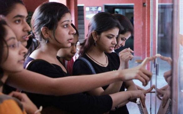 cbse 2018 board exam date sheet changed for 12th board exam
