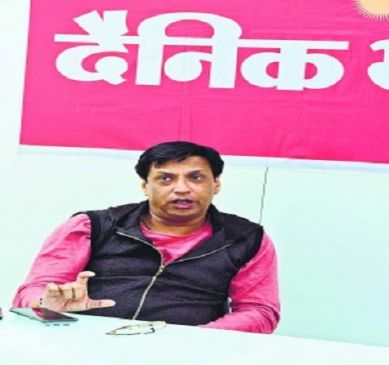 madhur bhandarkar say i support to padmaavat but no any one support my film indu sarkar