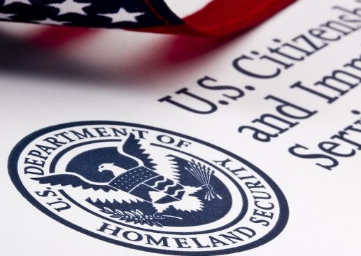 H-1B Visa : ट्रंप के फैसले से 5 लाख भारतीयों को छोड़ना पड़ेगा अमेरिका