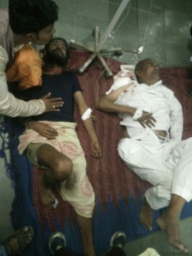 2 died and many injured in a collision between two vehicles