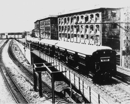Central Railway Local Train Service is mumbai life line complate 93 year