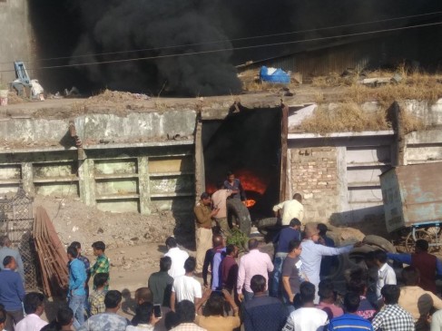 fire broke out in the tire warehouse in Katni