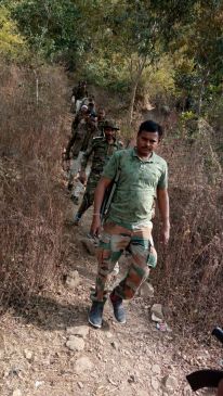 Five police teams have been engaged to find dacoits in satna