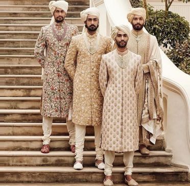 Shaadi ke shop liye sherwani