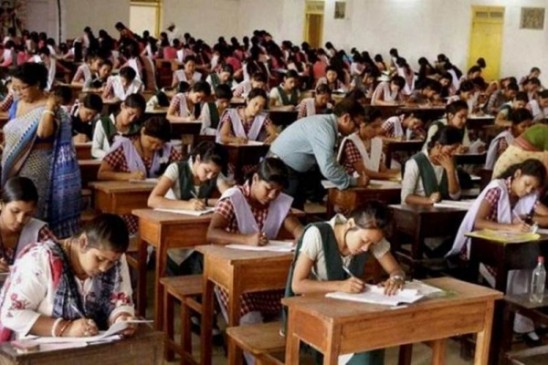 Guest teachers protest during exam time in chhindwara district