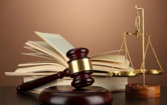 HC say if doctor touch womans hand during treatment is not tampered