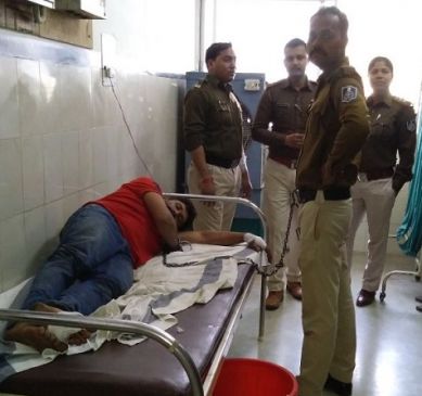 Histrysheeter devraj arrested in minor girl kidnapping case from police vehicle
