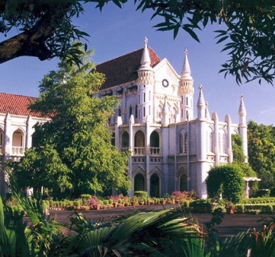 jabalpur High Court decision on litigation cost given to wife