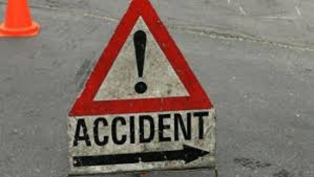 one died and one injured in road accident in chhindwara