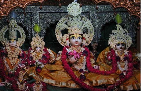 Ram Navami 2018: Read about the Kanak Bhavan Temple in Ayodhya