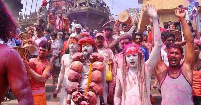 मरघट में फागाेत्सव, इस श्मशान में शिव ने खेली थी होली