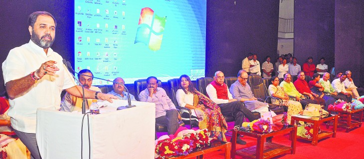 Skill Development Minister Sambhaji Nangalekar on vidarbh, pune and mumbai