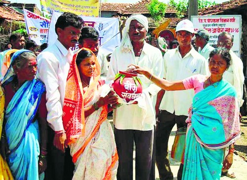 5199 farmers introduced native seeds and chemical fertilizers