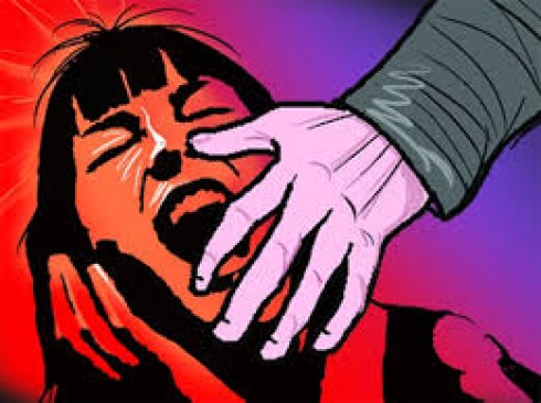 A 32 year old man Arrested for raping his two minor daughters