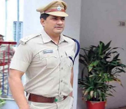 Aurangabad police commissioner sent leave, House adjourned 5 times
