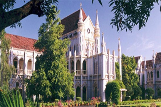 Case against women accused in 170 crores scam: High court verdict