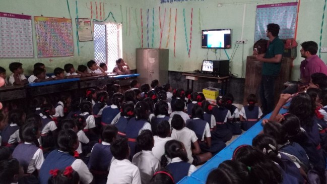 From children to elderly, now everyone will become smart from e-learning center
